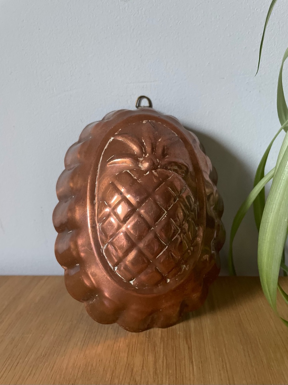 Vintage Solid Copper Pineapple Kitchen Mold Wall Hanging Made in Korea 6.5” 🍍